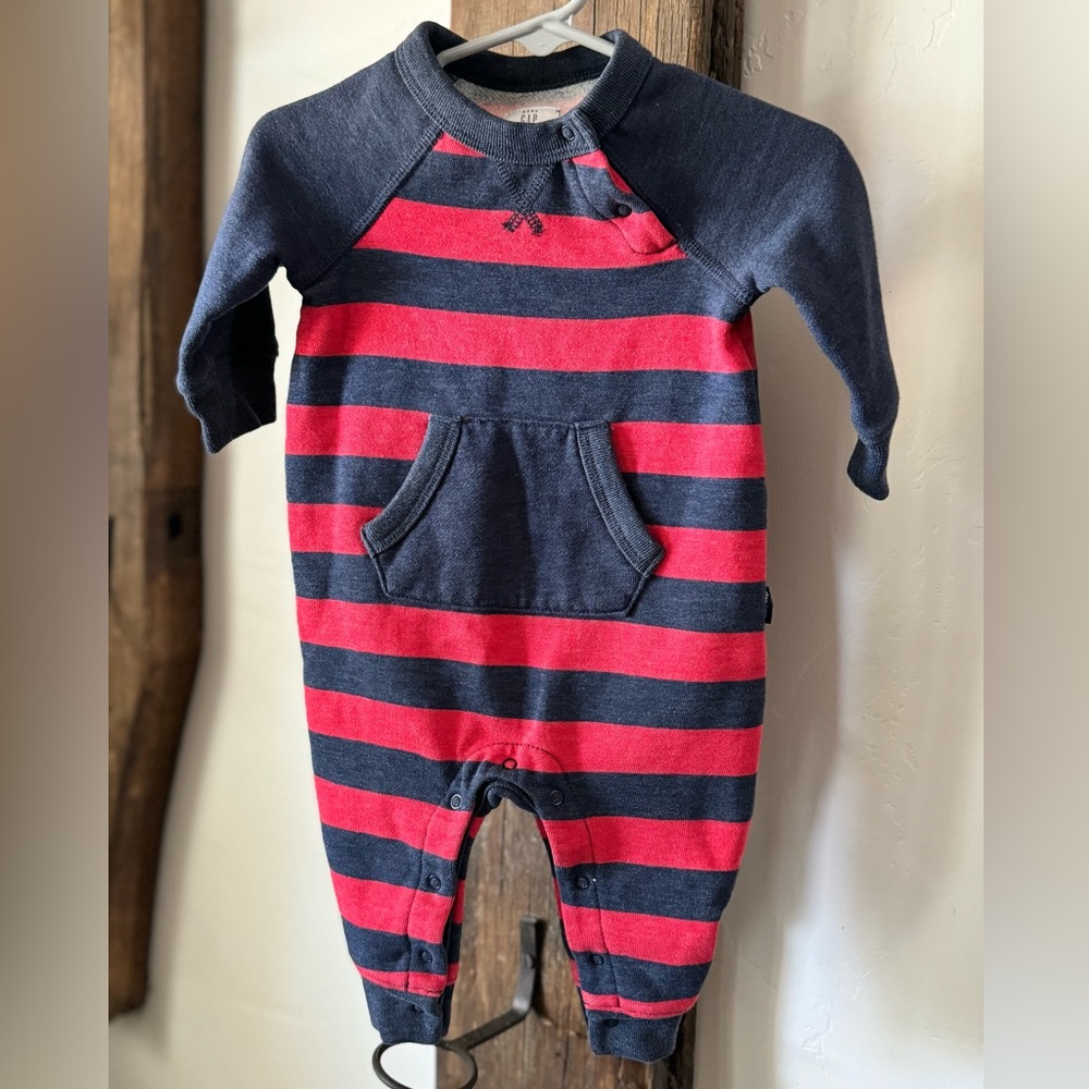 GAP Baby Love Crewneck Sweatshirt One-Piece | 3-6 Months